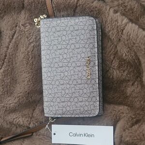 Calvin KLEIN CROSSBODY